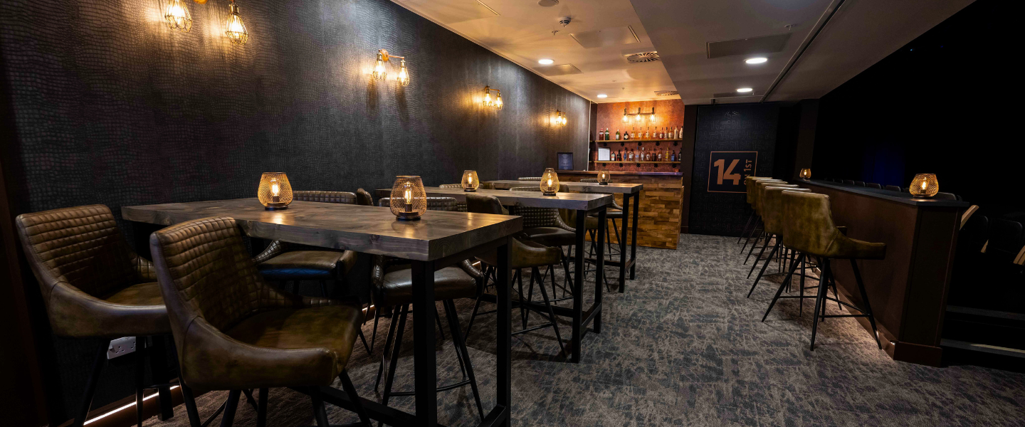 14 on 1st Premium Suite